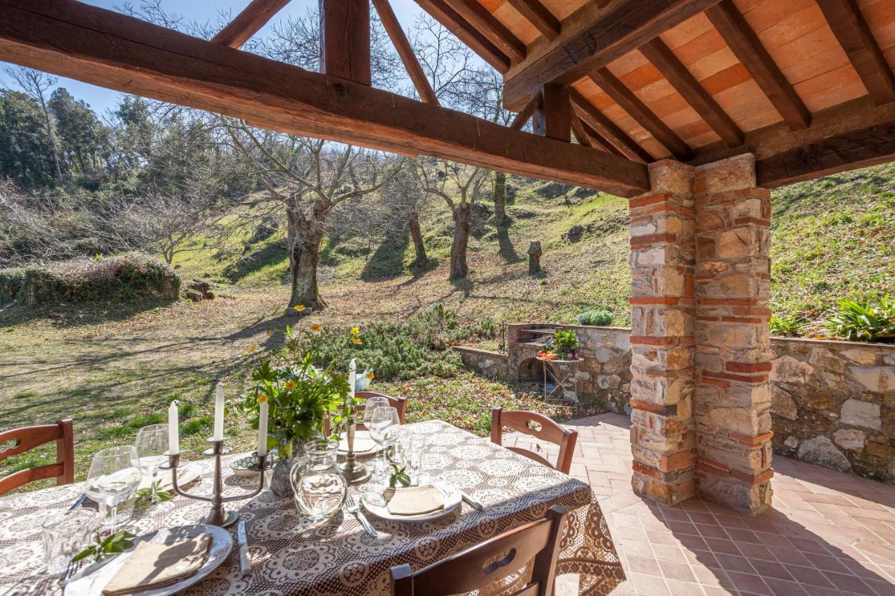 Casa Nel Bosco Villa Sassetta Luaran gambar